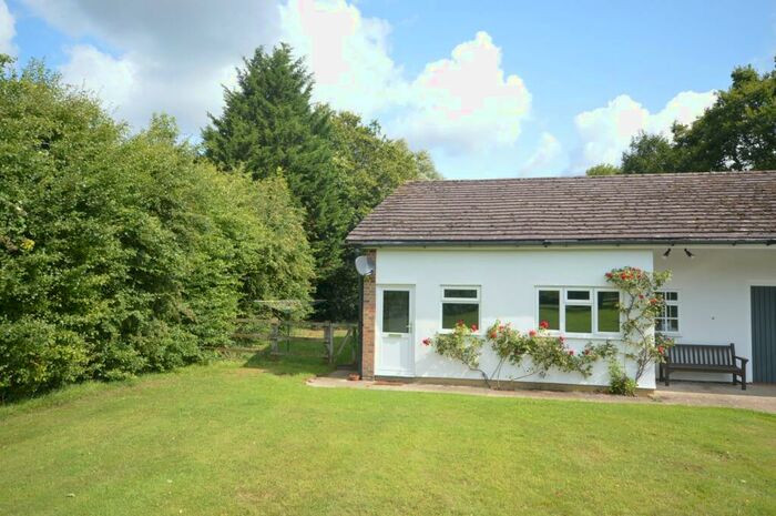 1 Bedroom Detached Bungalow To Rent In Coneyhurst Road, Billingshurst, RH14