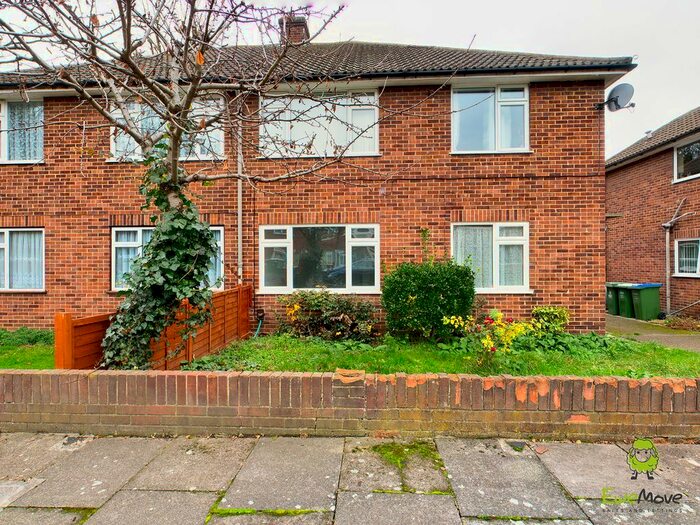 2 Bedroom Maisonette To Rent In Clydon Close, Erith DA8