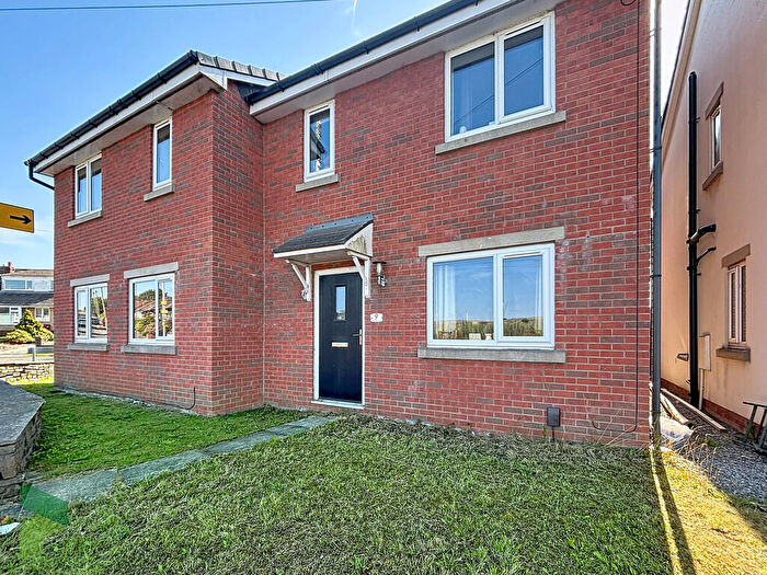 3 Bedroom Semi-Detached House For Sale In Roman Road, Darwen, BB3