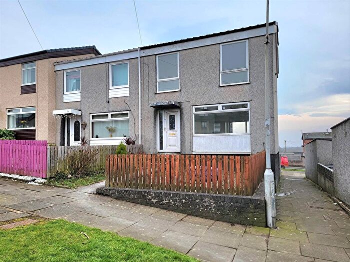 3 Bedroom End Of Terrace House To Rent In Waverley Drive, Glenrothes, Fife, KY6