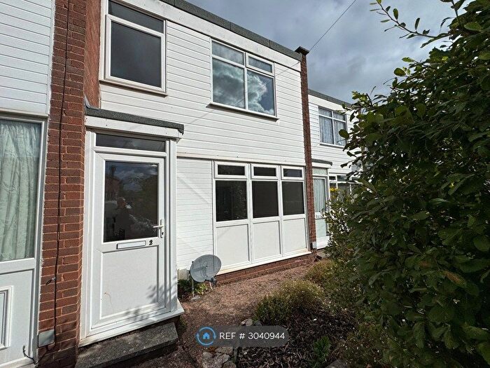 2 Bedroom Terraced House To Rent In High Bank, Exeter, EX4