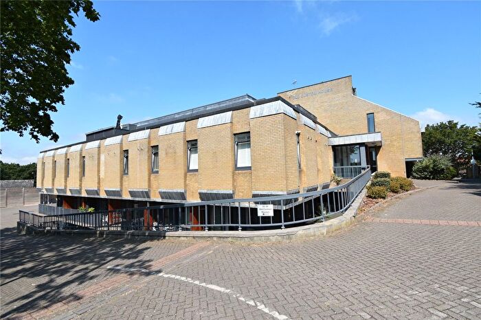 2 Bedroom Flat For Sale In Main Road, Harwich, Essex, CO12