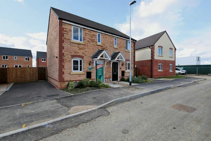 2 Bedroom Semi-Detached House For Sale In Herring Road, Weston, Spalding, PE12