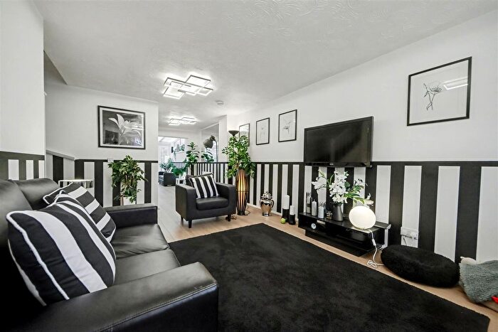 2 Bedroom Terraced House For Sale In Andrew Close, Shenley, WD7