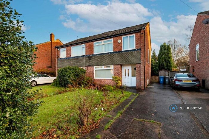3 Bedroom Semi-Detached House To Rent In Coppice Avenue, Sale, M33