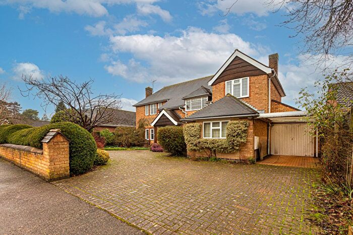 4 Bedroom Detached House For Sale In The Fairway, Kirby Muxloe, LE9