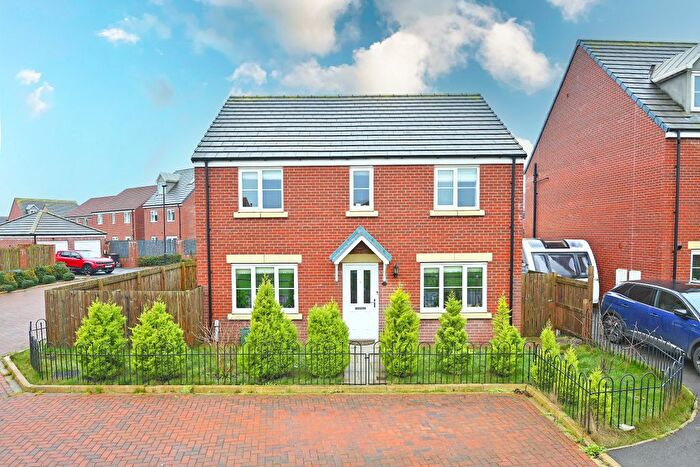 4 Bedroom Detached House For Sale In Ribblehead Road, Harrogate, HG3