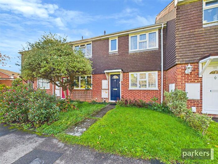 3 Bedroom Terraced House For Sale In Felixstowe Close, Lower Earley, Reading, Berkshire, RG6