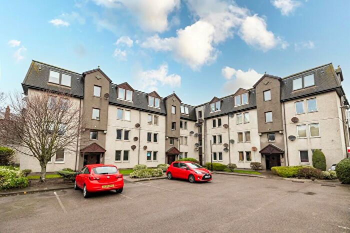 1 Bedroom Flat To Rent In Park Road Court, Aberdeen, AB24