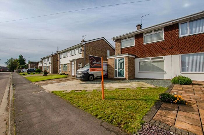 3 Bedroom Semi-Detached House To Rent In Manor Gardens, Boston, Lincolnshire, PE21