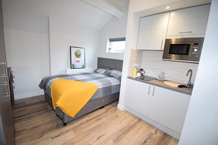 1 Bedroom Property To Rent In Sadler Gate, DE1