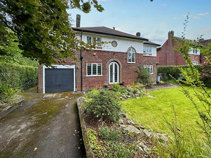 4 Bedroom Detached House For Sale In Park Road, Prestwich, M25