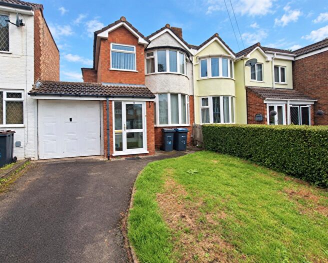3 Bedroom Semi Detached House For Sale In Salcombe Avenue, Sheldon, Birmingham, B26