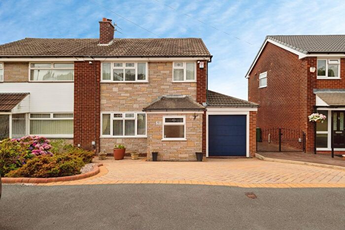 3 Bedroom Semi Detached House For Sale In Mayfair Close, Dukinfield, Greater Manchester, SK16