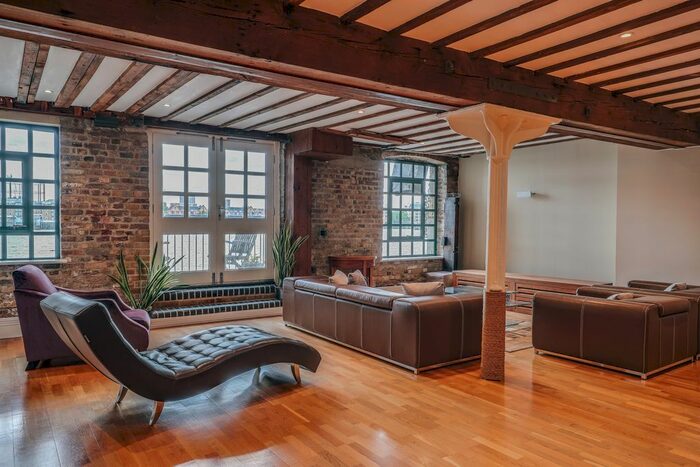 2 Bedroom Flat To Rent In Wapping Wall, London, E1W
