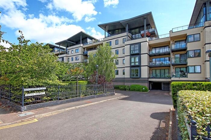2 Bedroom Flat To Rent In Riverside Place, Cambridge, CB5