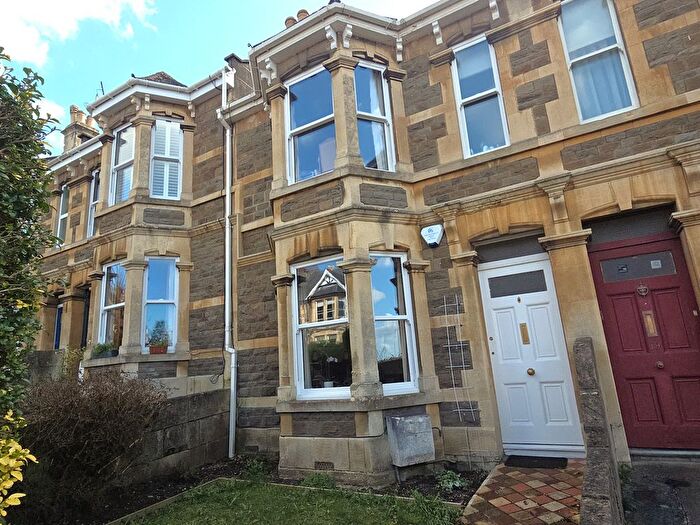 3 Bedroom Terraced House For Sale In Longfellow Avenue, Bath, BA2