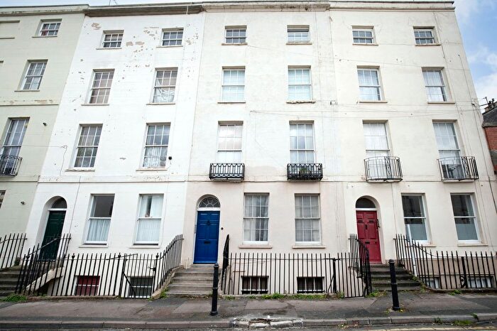 1 Bedroom Flat For Sale In Grosvenor Street, Cheltenham, GL52