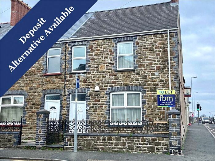 3 Bedroom Terraced House To Rent In Warwick Road, Milford Haven, Pembrokeshire, SA73