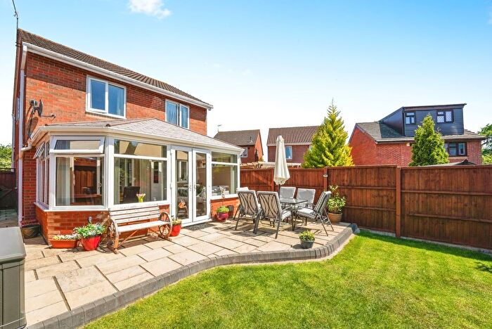 3 Bedroom Detached House For Sale In Squirrel Drive, Worcester, Worcestershire, WR5