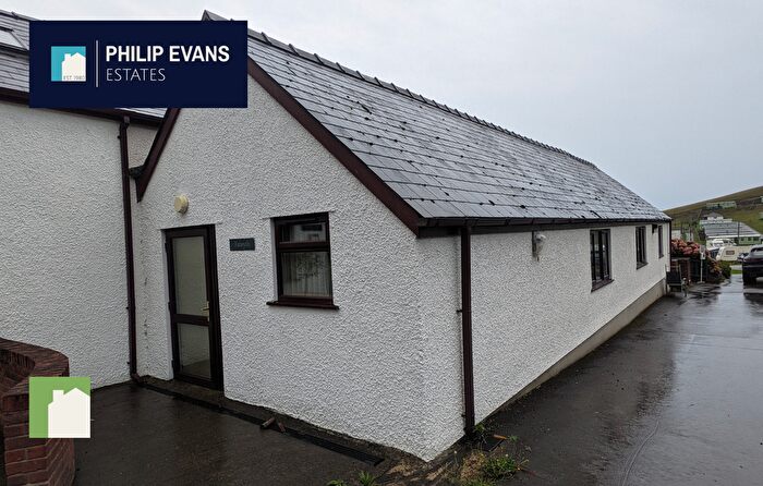 2 Bedroom Cottage To Rent In Ystwyth, Brynrodyn Cottages, Borth, SY24