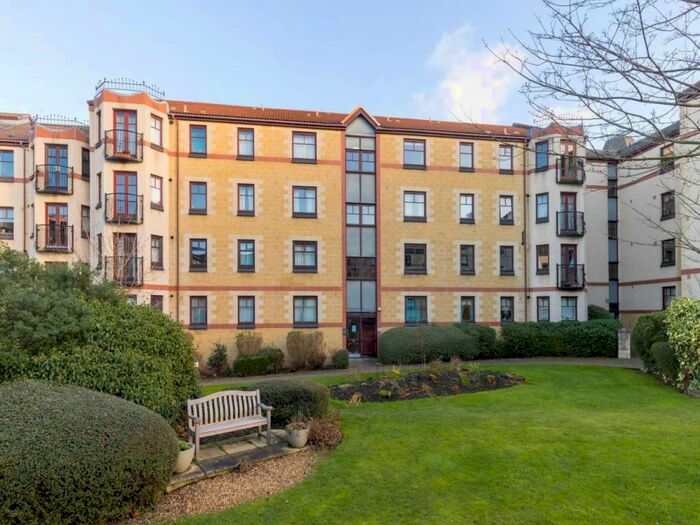 2 Bedroom Flat To Rent In West Bryson Road, Polwarth, Edinburgh, EH11