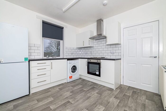 1 Bedroom Flat To Rent In Clepington Road, Dundee, DD3