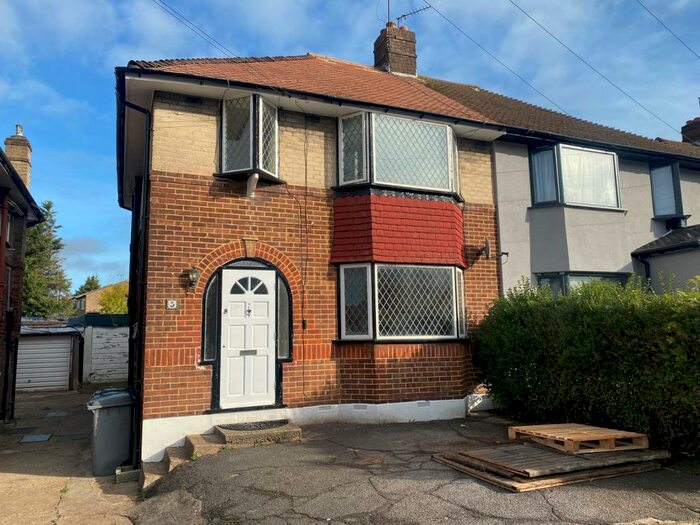 3 Bedroom Semi-Detached House To Rent In Morley Crescent, Edgware, HA8