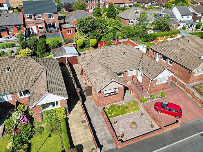 2 Bedroom Semi-Detached Bungalow For Sale In Conway Drive, Billinge, WN5