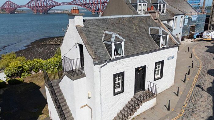 3 Bedroom End Of Terrace House For Sale In Edinburgh Road, South Queensferry, EH30