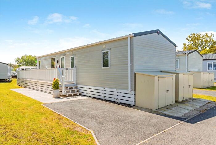 2 Bedroom Detached House For Sale In Warren Road, Dawlish Warren, Dawlish, Devon, EX7