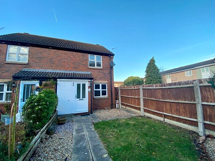 2 Bedroom Semi-Detached House To Rent In Wheatley Close, Ruddington, NG11