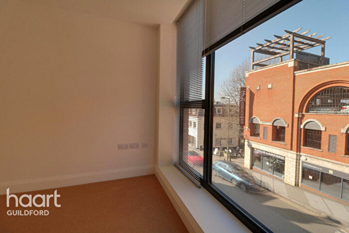 1 Bedroom Flat To Rent In Sydenham Road, Guildford, GU1