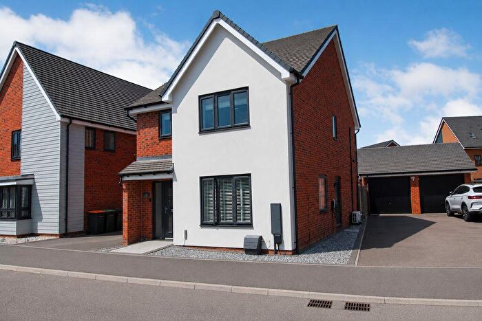 3 Bedroom Detached House For Sale In Woodman Way, Wootton, MK43