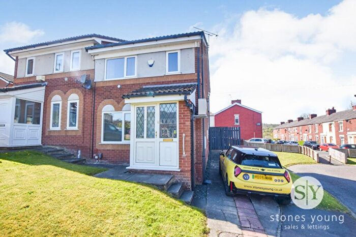 3 Bedroom Semi Detached House To Rent In Delamere Close, Blackburn, BB2