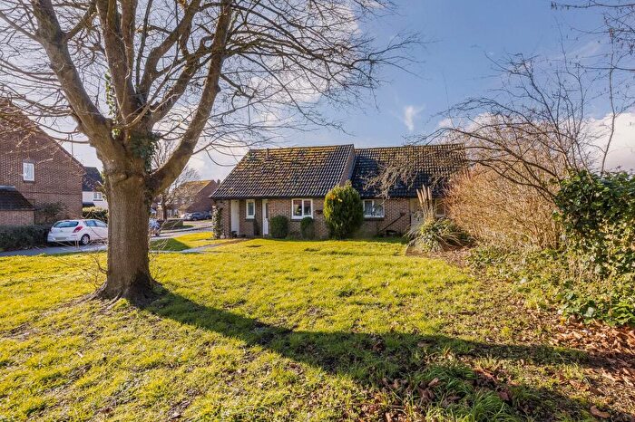 1 Bedroom Semi-Detached Bungalow For Sale In Lyford Close, Drayton, OX14