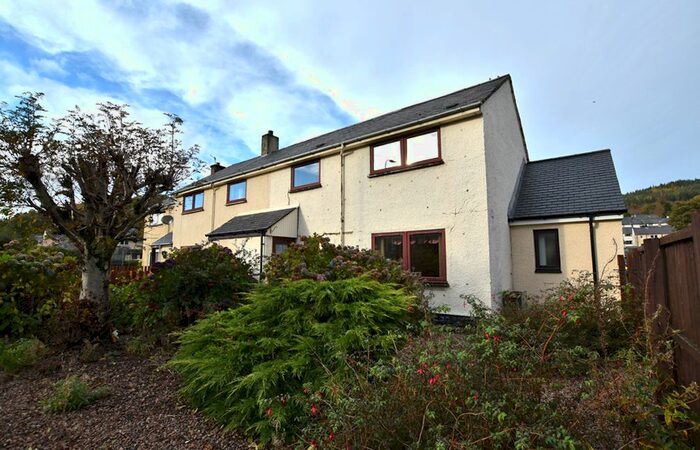 4 Bedroom End Of Terrace House For Sale In Drumfadaterrace, Corpach, Fort William PH33