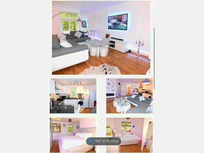 2 Bedroom Flat To Rent In Bridgefiled Drive, Greater Manchester, BL9