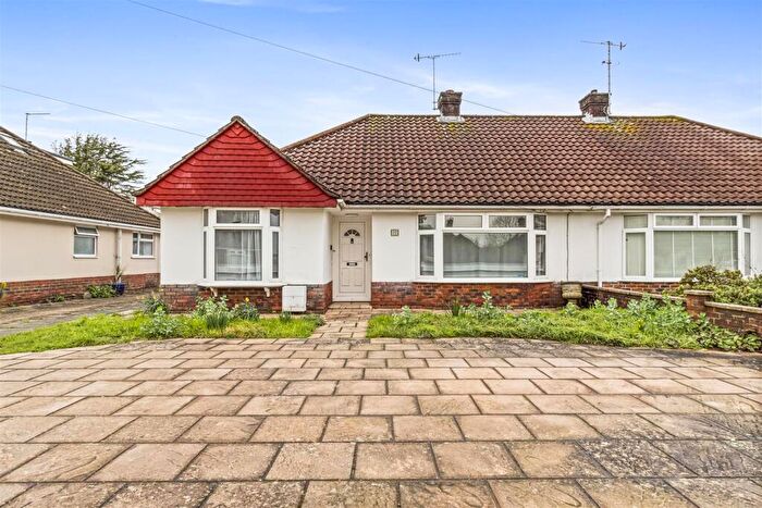 3 Bedroom Semi-Detached Bungalow For Sale In Harwood Avenue, Goring-By-Sea, Worthing, BN12
