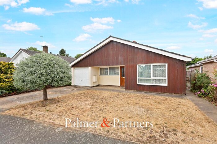 3 Bedroom Bungalow For Sale In Frensham Close, Stanway, Colchester, Essex, CO3