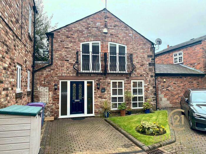 3 Bedroom Cottage To Rent In Church Road, Woolton, L25