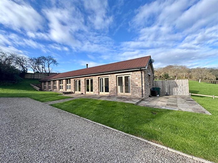 3 Bedroom Barn Conversion To Rent In Magor, Caldicot, NP26