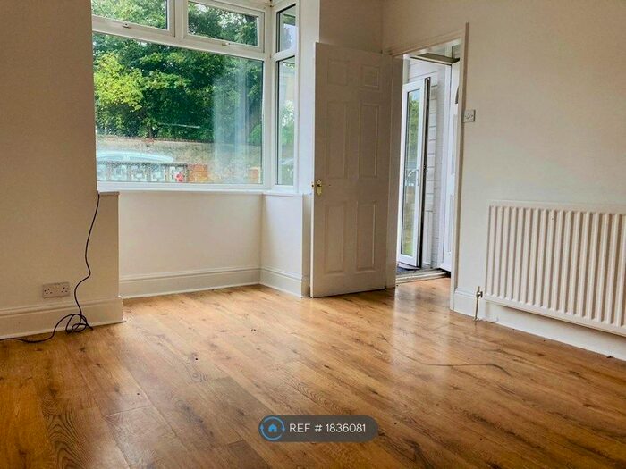 2 Bedroom Terraced House To Rent In Church Lane, Ferryhill, DL17