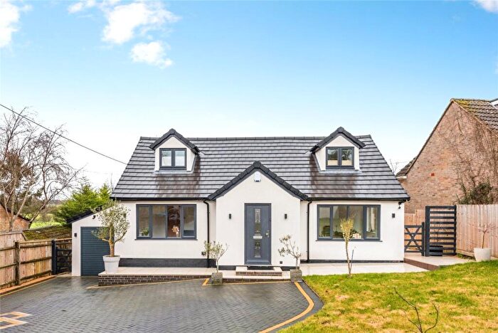 5 Bedroom Detached House For Sale In Green Lane, North Leigh, OX29