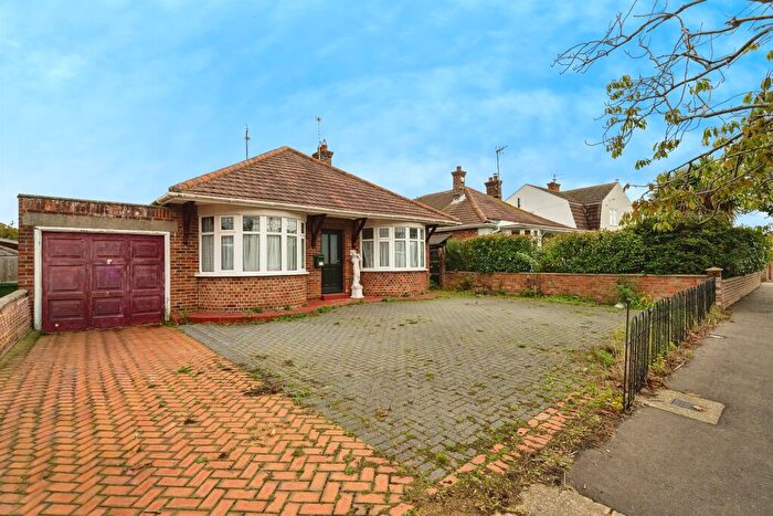 3 Bedroom Detached Bungalow For Sale In Victoria Road, Gorleston, Great Yarmouth, NR31