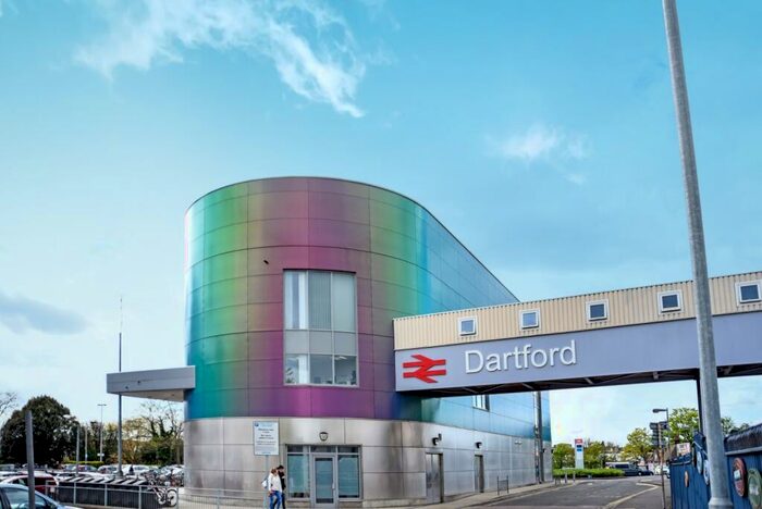 1 Bedroom Flat For Sale In Oldfield Place, Dartford, Kent, DA1