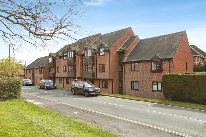2 Bedroom Flat For Sale In Sutherlands Way, Chandler's Ford, Eastleigh, Hampshire, SO53