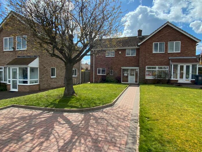 3 Bedroom House To Rent In Stephens Road, Sutton Coldfield., B76