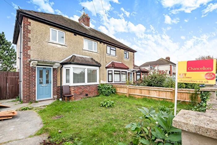 3 Bedroom Semi-Detached House To Rent In Horspath Raod, Oxford, OX4