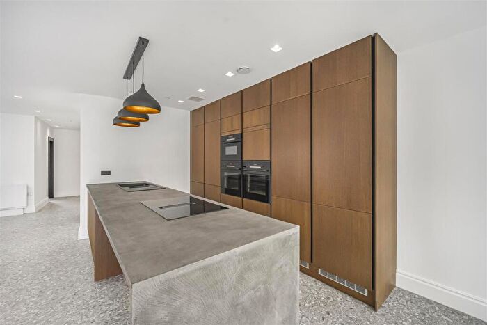 4 Bedroom Semi Detached House For Sale In Ty Cynnes, Brynawelon Road, Cyncoed, CF23